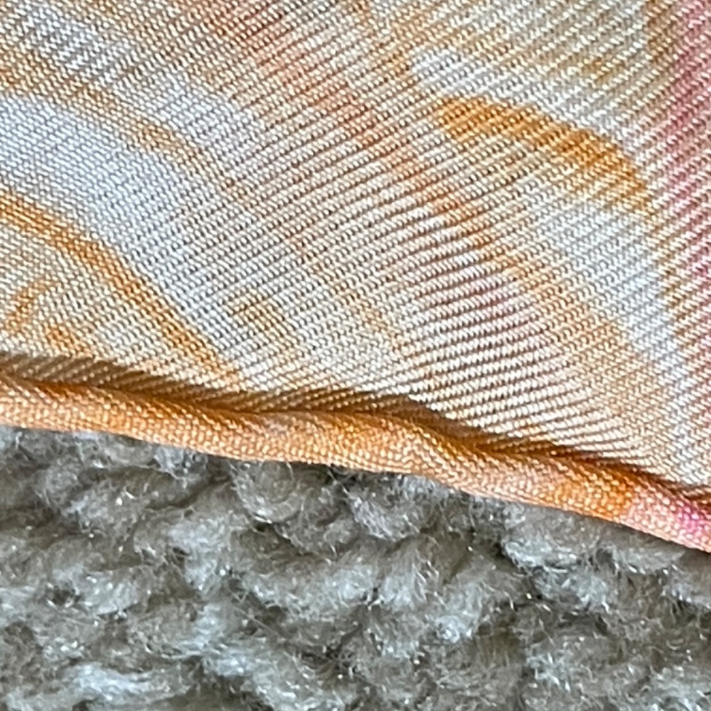 Burmel Original Vintage Signed Scarf 100% Silk Japan - Picture 4 of 13